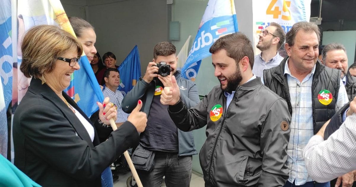 Candidato a vice-governador inaugura comitê em Lajeado