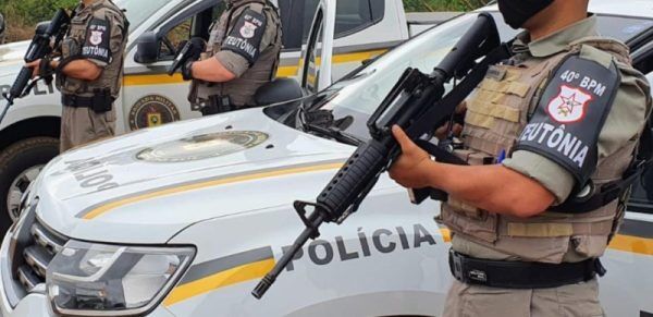 Veículo roubado é recuperado em Estrela