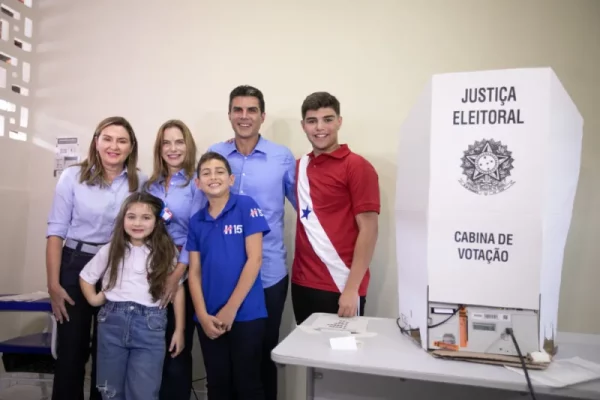 Helder Barbalho é reeleito com 70% dos votos válidos no Pará