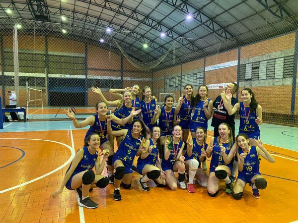 Avates conquista título estadual