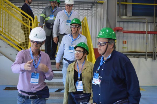 Fábrica reduz dependência de insumos importados