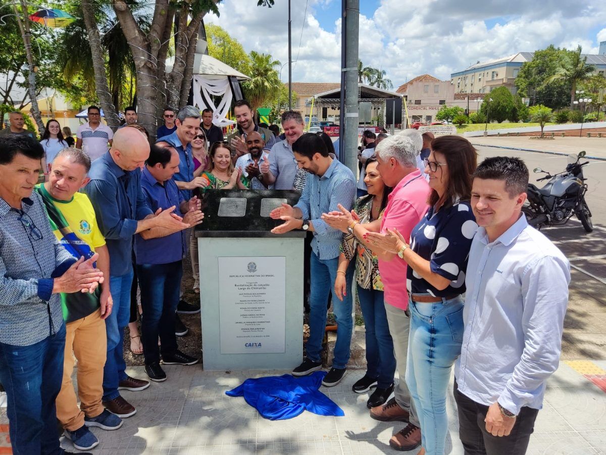 Calçadão é o novo atrativo do centro da cidade