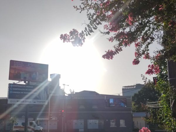 Fim de semana terá sol, nuvens e chuva passageira no Vale