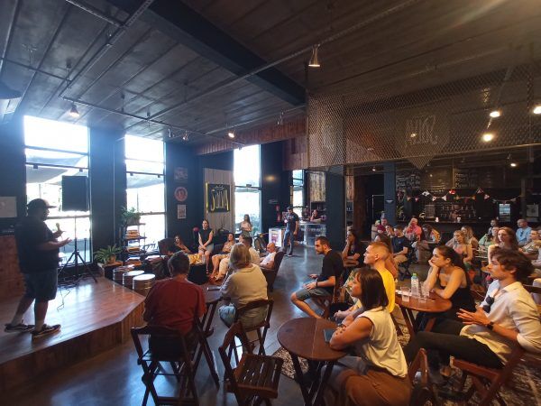 Evento reúne empreendedores e promove competição entre startups