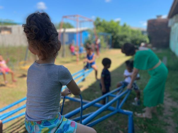 Escolas de educação infantil atendem mais  de 160 crianças nas férias