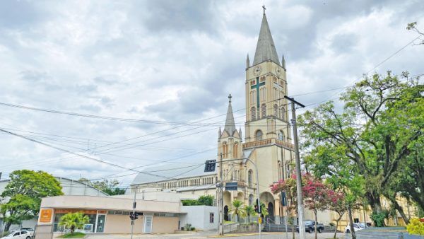 Incêndio na Igreja Matriz: 70 anos de um mistério