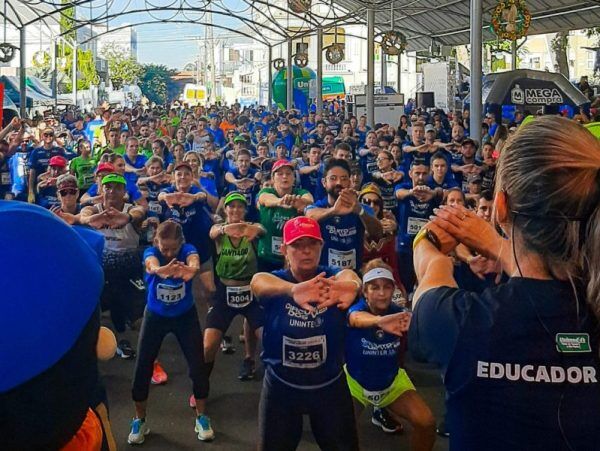 Mais de mil atletas participam do Circuito dos Vales