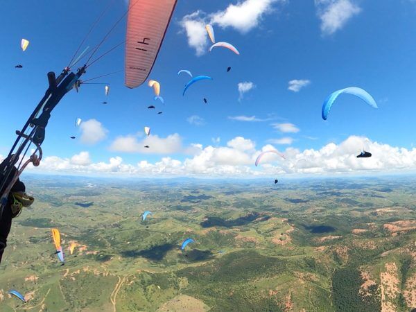 Pilotos do Vale disputam competições nacionais
