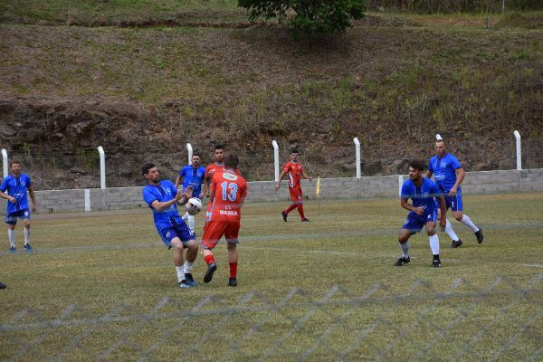 Primeiro jogo da final ocorre neste domingo