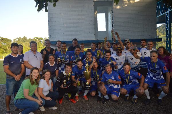 Brasil é bicampeão municipal de futebol 7