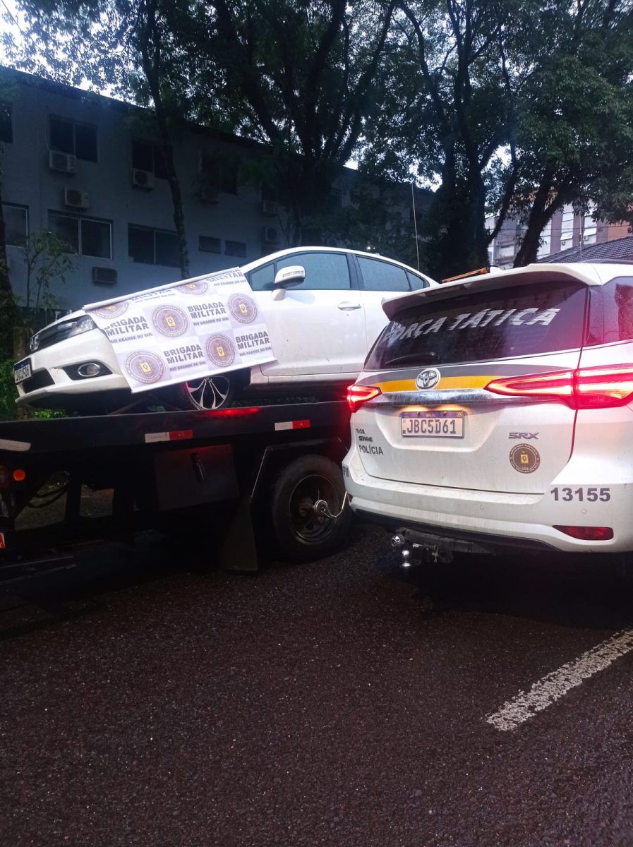 Após roubar veículo em Lajeado, três jovens são presos em Forquetinha