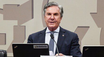 STF condena Collor a oito anos e dez meses de prisão