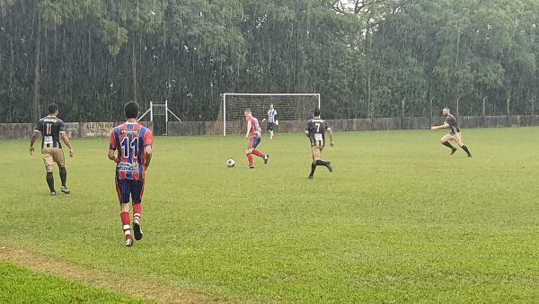 Chuvas adiam competições esportivas