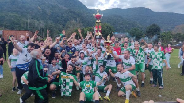 Juventude faz a dobradinha em Travesseiro