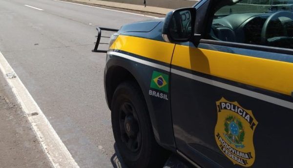 Passageira de moto morre em acidente na BR-386, em Estrela