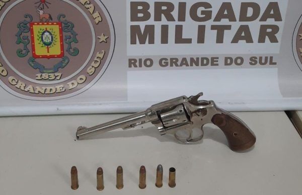 Homem é preso com arma de fogo em Taquari