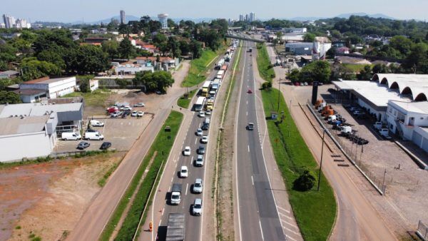 Obras congestionam BR-386 entre a Ponte Seca e o Conventos, em Lajeado