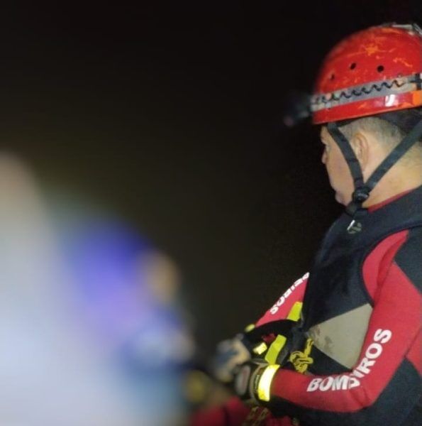 Bombeiros resgatam corpo em arroio de Roca Sales