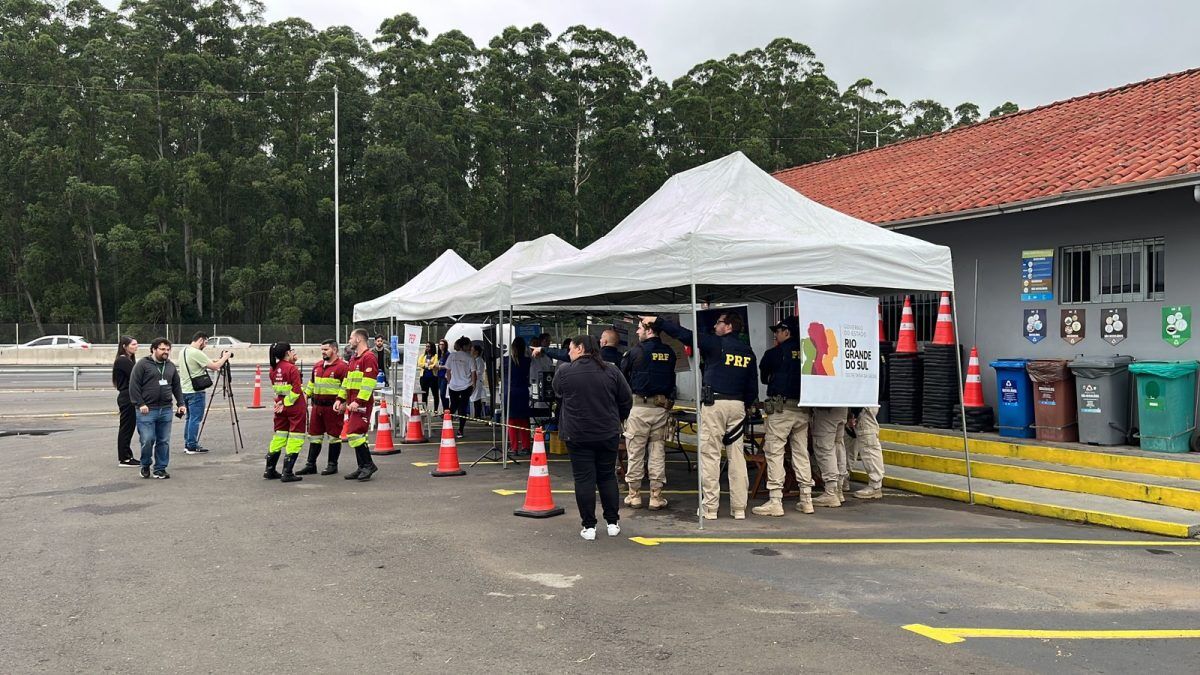 PRF faz comando de saúde nas rodovias federais do RS