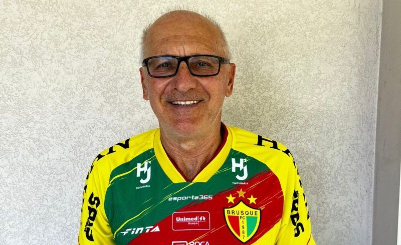 “Oportunidade existe, mas quem se dedica, se destaca”