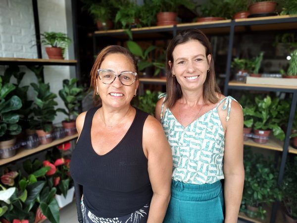 Mara e Ediana transformam o amor pelas flores na Cia do Jardim