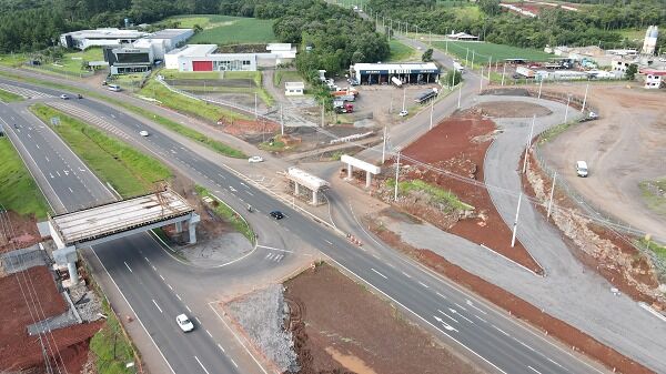 Trânsito na BR-386 será temporariamente interrompido para içamento de vigas