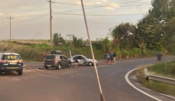 Acidente deixa cinco feridos na BR-386, em Bom Retiro do Sul