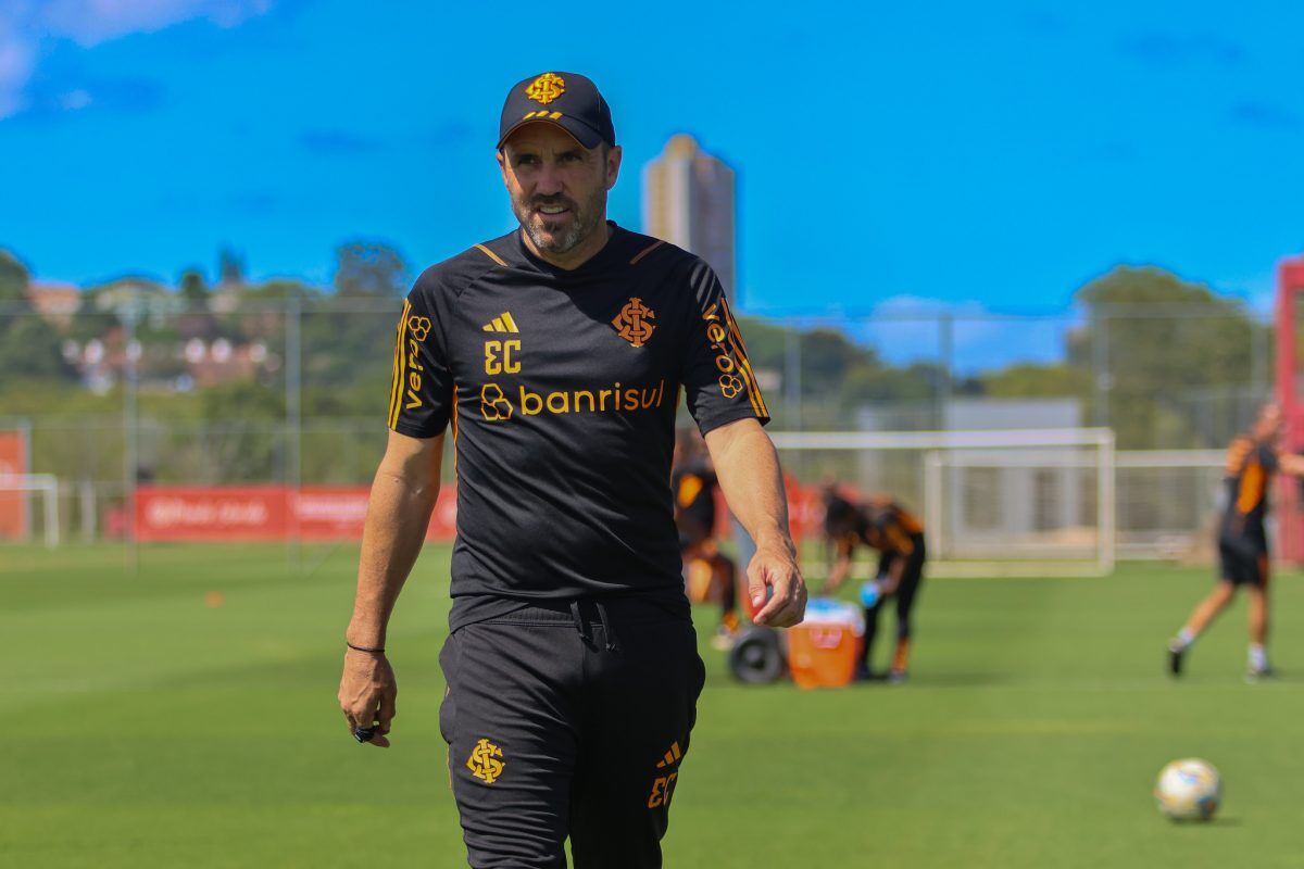 Rochet e Mercado são ausências em treino do Inter