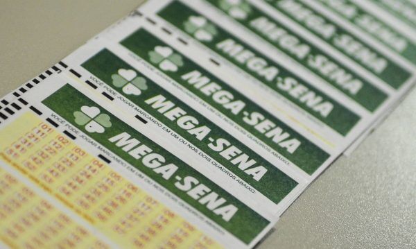 Mega-Sena sorteia nesta quinta prêmio acumulado em R$ 10 milhões
