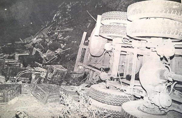 Há 20 anos, caminhão destruía casa e tombava em barranco