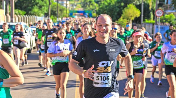 Evento de abertura da temporada reúne 1,4 mil participantes