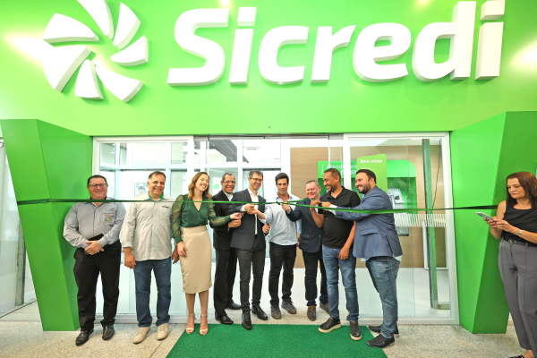 Sicredi Ouro Branco inaugura duas agências em Minas Gerais