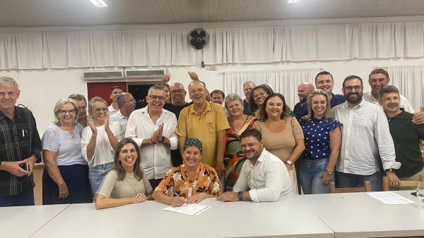 Ana da Apama confirma filiação ao PP