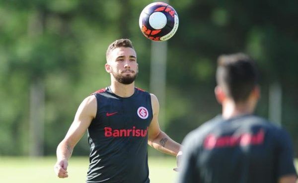 Inter pode lucrar em venda de Léo Ortiz para o Flamengo