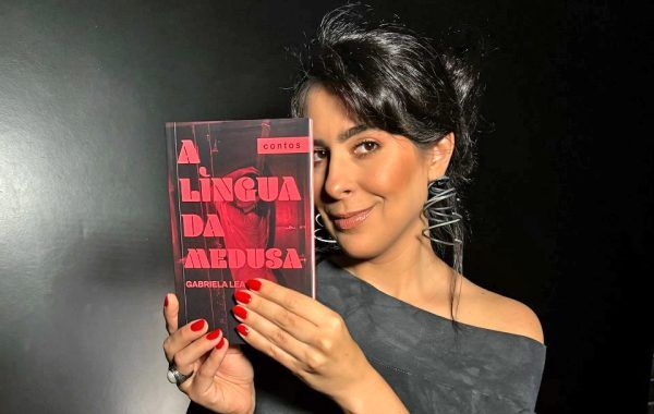 “Se o leitor não for lá, abrir e ler o livro, o trabalho está incompleto”