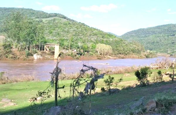 Nova ponte de Santa Bárbara tem investimento superior a R$ 30 milhões
