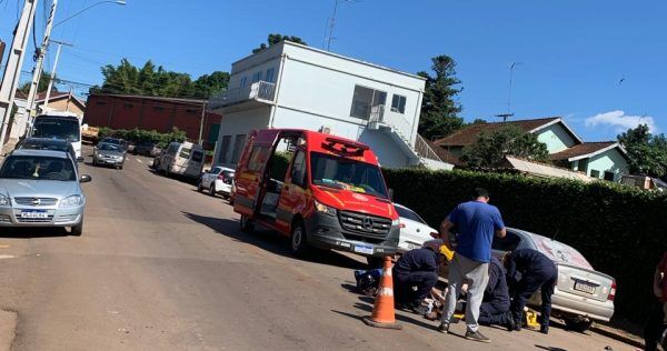 Acidente deixa motociclista ferida em Lajeado