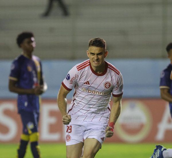 Inter vence Delfín por 2 a 1