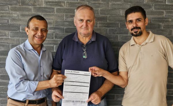 Vereador José Elton Lorscheiter se filia ao Republicanos