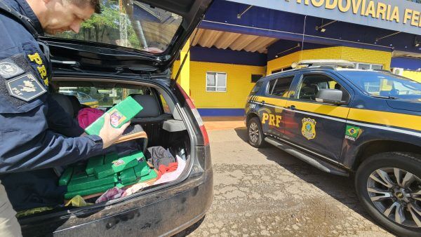 PRF prende trio com 31 quilos de maconha em Marques de Souza