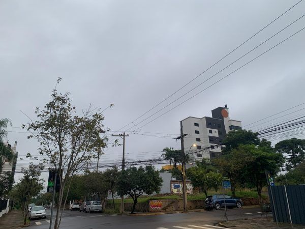 Instabilidade atua na região e quarta-feira será de chuva