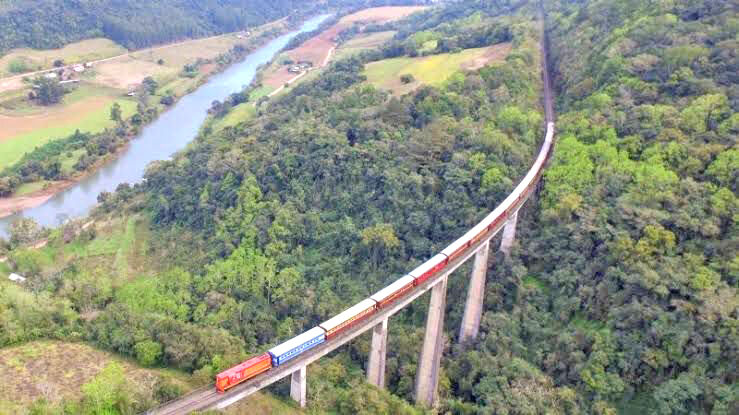 O Trem dos Vales (e dos milhões)