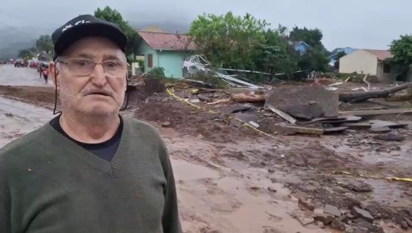 “Eu perdi tudo”, diz emocionado morador de Marques de Souza