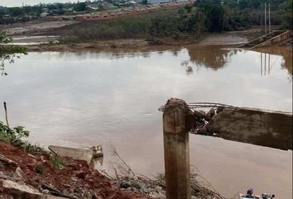 Grupo cria associação com foco na reconstrução de acessos viários