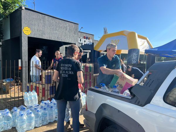 Volúpia é ponto de doações e voluntários