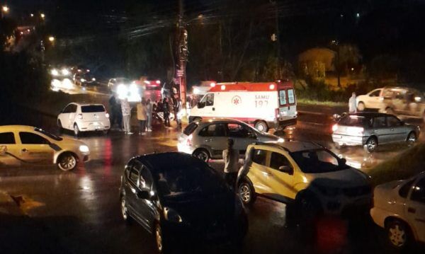 Motociclista fica ferido em acidente na ERS-413