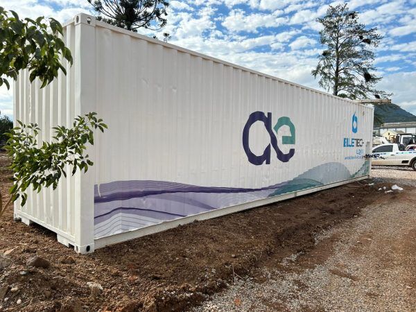 Corsan instala segundo reservatório-contêiner para reforçar abastecimento de água na cidade
