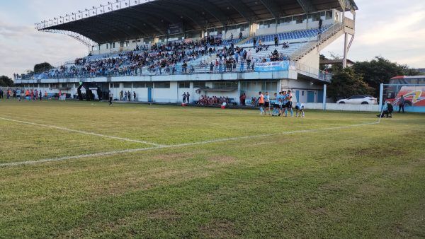 Lajeadense vence e segue invicto na Divisão de Acesso