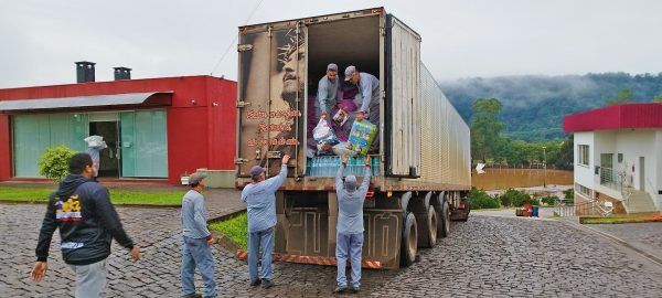 Doações em períodos de calamidade passam a ser isentas de imposto no RS