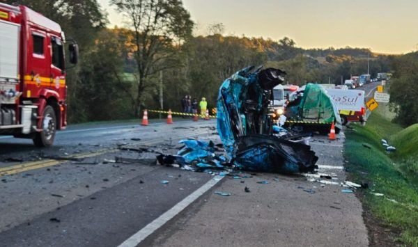 Acidente deixa um morto na BR-386